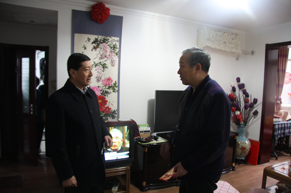 ¹«Ë¾Ïòµ¼´º½Úǰ×ß·ÃοÎÊÀëÍËÐÝÔ±¹¤